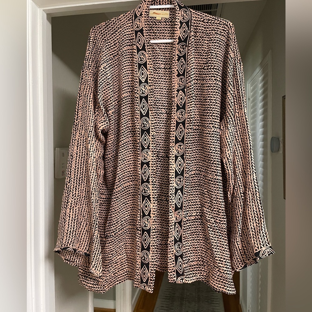 Natalie Martin Black and Cream Patterned Open Cardigan